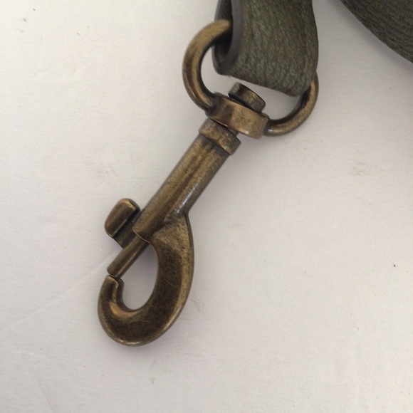 ARMY GREEN FAUX LEATHER CROSSBODY REPLACEMENT STRAP - Picture 2 of 7